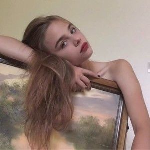 Meet your Posher, Dolores